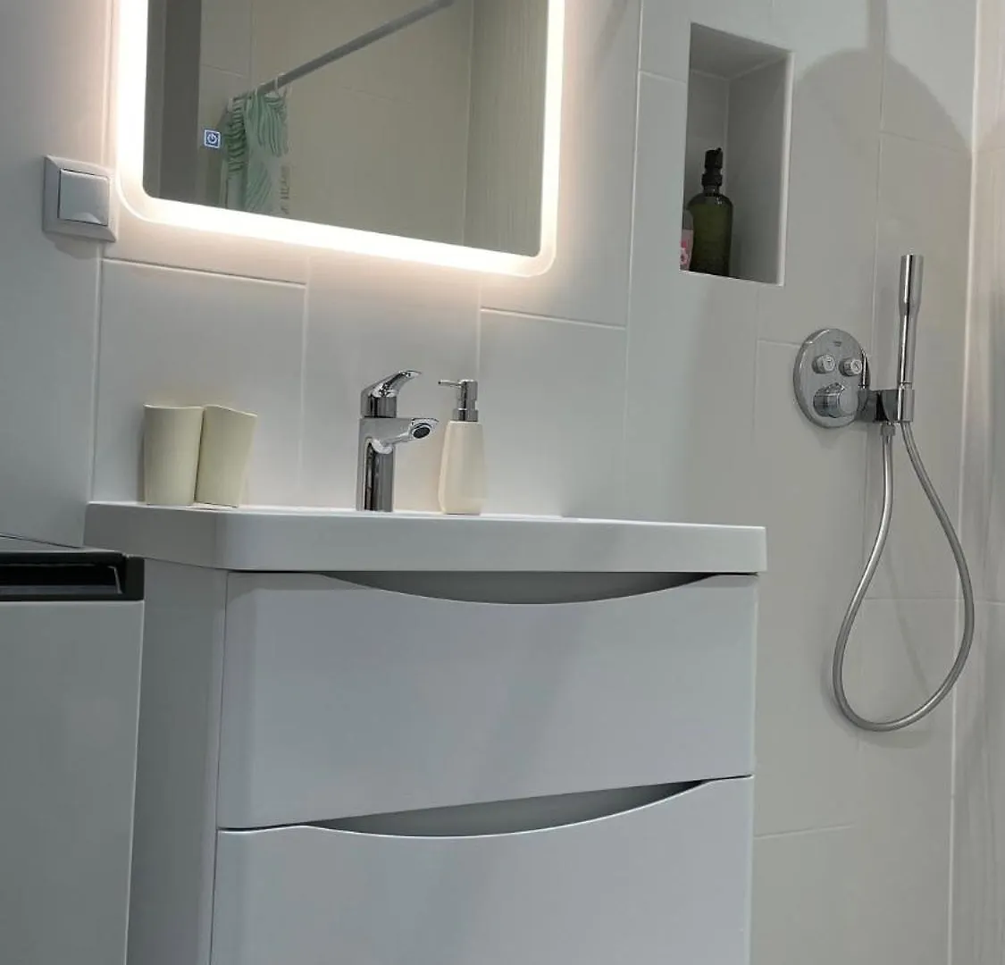 Deluxe Apartment Ana 100 M From The Beach Opatija